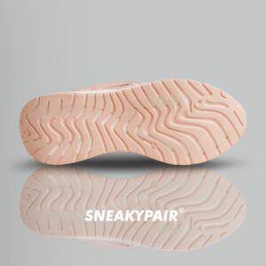 Foto galeri Sneakypair Wind Playful Peach sneakers wanita