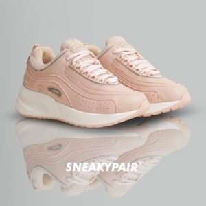 Foto galeri Sneakypair Wind Playful Peach sneakers wanita